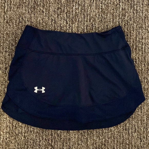 Under Armour Dresses & Skirts - women’s under armour navy blue golf/tennis skirt size xs